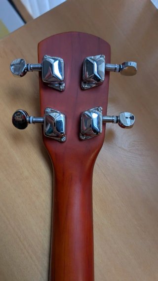 Ukelele Clifton