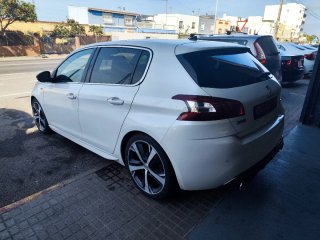 Peugeot 308 2016