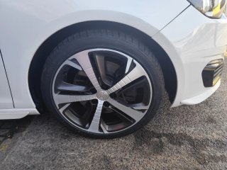 Peugeot 308 2016