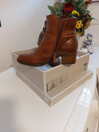 Stivaletti Tamaris donna cognac 35