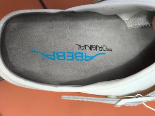Zuecos Abeba Talla 38 Blancos