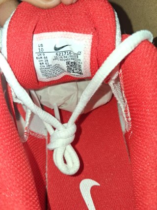 Zapatillas Nike Reax 8 TR Blancas y Rojas