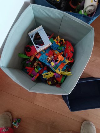 Caja de Super Zings