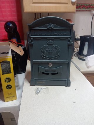 Buzón Maurer Royal nuevo en caja