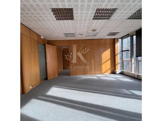 Oficina en alquiler en La Dreta de l'Eixample en Barcelona