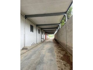 Nave industrial en alquiler en Lucena