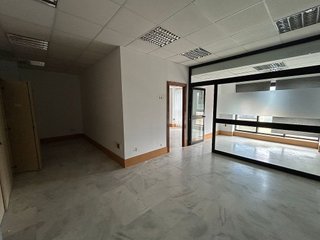 Oficina en alquiler en Triana Oeste en Sevilla
