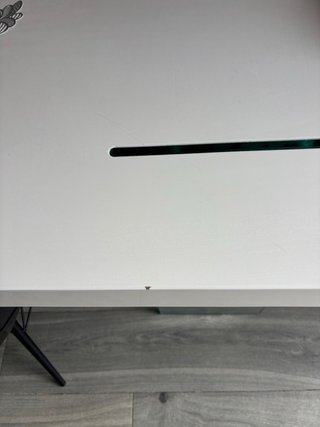 Mesa de comedor moderna