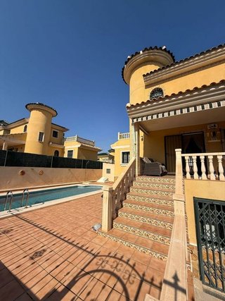 Casa en venta en Campos de Golf - Villa Martin - Los Dolses en Orihuela
