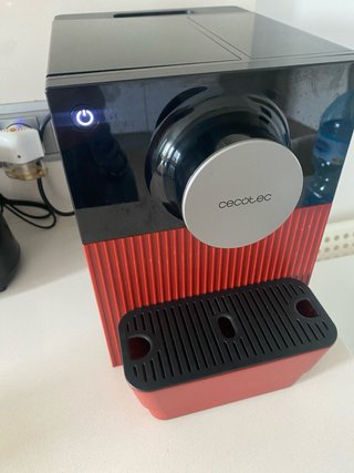 Cafetera Cecotec Cremmaet Cube Roja