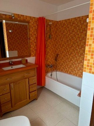 Casa adosada en venta en Ubrique