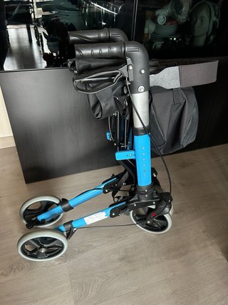 Andador adulto azul aluminio