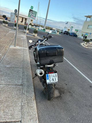 BMW F800GS Gris con Cofre -  Muy pocos kms