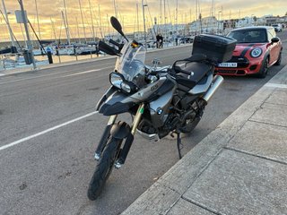 BMW F800GS Gris con Cofre -  Muy pocos kms
