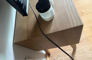 Mueble TV madera pino.