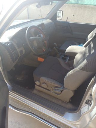 Mitsubishi Montero 2001