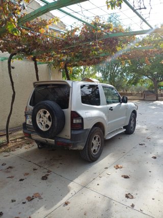 Mitsubishi Montero 2001