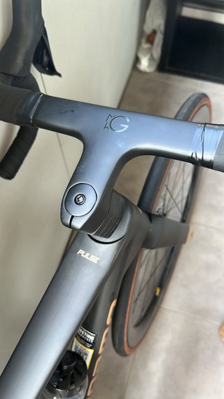 Bicicleta de carretera Megamo pulse