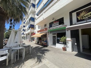 Local comercial en venta en Nueva Andalucía centro en Marbella