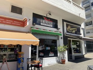 Local comercial en venta en Nueva Andalucía centro en Marbella