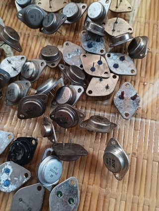 Lotto Transistor  Vari alcuni nuovi alcuni usati