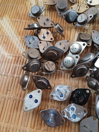 Lotto Transistor  Vari alcuni nuovi alcuni usati