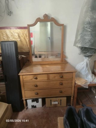 Dormitorio madera clásico