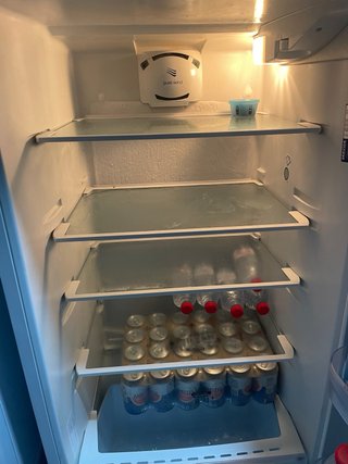 Nevera Indesit blanca