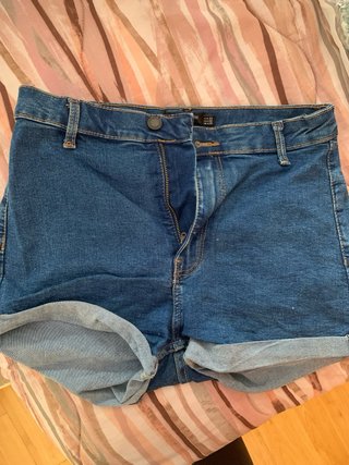 Shorts vaqueros Bershka talle alto