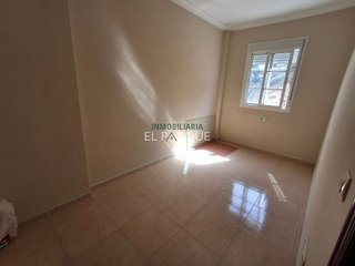 Piso en venta en Ubrique