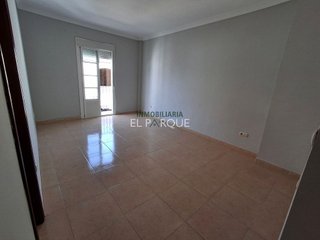 Piso en venta en Ubrique