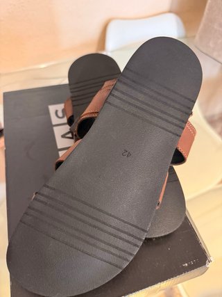 Sandalias Marrones y Negras Talla 42