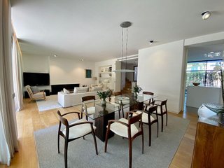 Casa pareada en alquiler en Lomas de Marbella Club - Puente Romano en Marbella