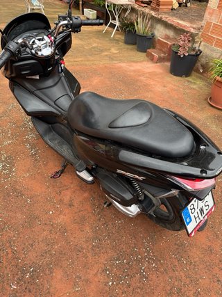 Honda PCX 125 Negra