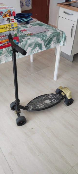 Patinete 4 ruedas Decathlon