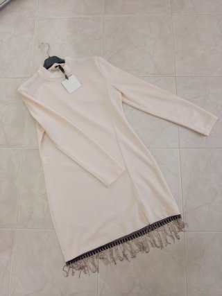 Vestito cerimonia Lumina beige con frange