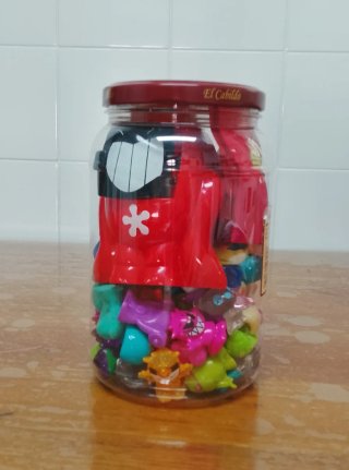Lote de Gogos. Más cajita y bolsa de gogos.