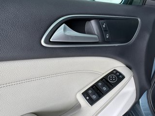 Mercedes B 180 CDI "Sport" - AUTOMATICO - CUERO -