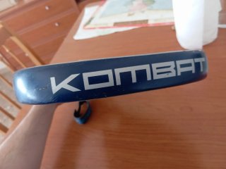 Pala de pádel Kombat SWAT
