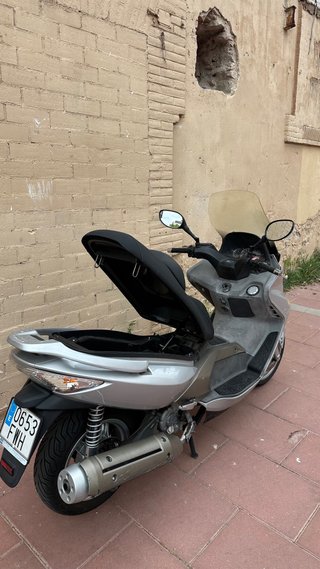 KYMCO Xciting 250i Maxi Scooter