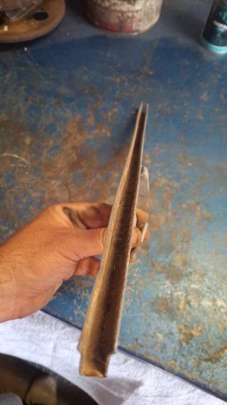 Guia cristal seat 600 lado derecho