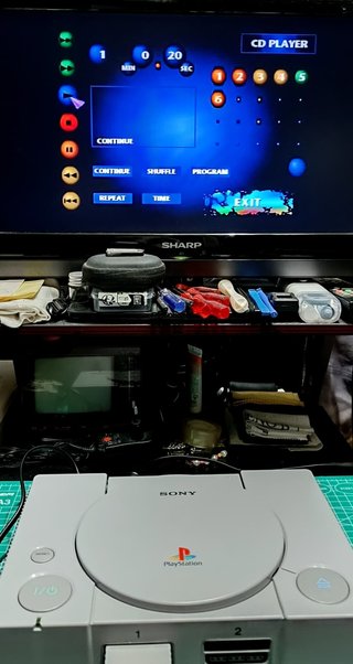 Consola Sony PS1 + 2 mandos + 2 pistolas + memoria