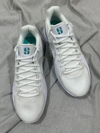 Nike Sabrina 2 Blancas y Turquesa