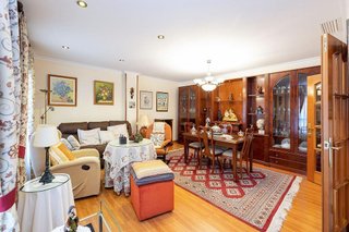 Chalet en venta en Cervantes en Granada