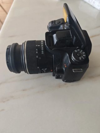 Sony Alpha 100 DSLR + Bolsa + 4 Cartões