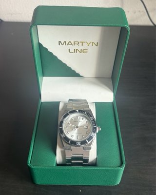 Reloj Skyline Timepieces Plata y Negro