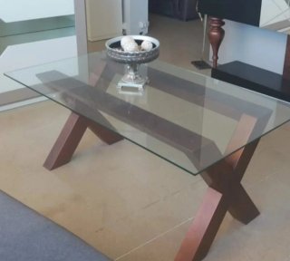 Mesa de centro cristal y madera