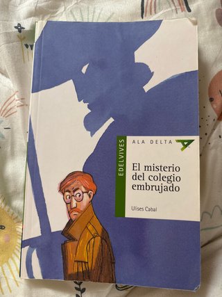 El misterio del colegio embrujado