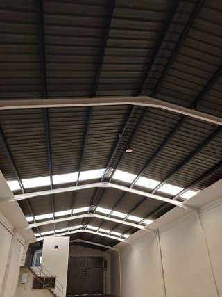 Nave industrial en alquiler en Polígonos - Recinto Ferial Cortijo de Torres en Málaga