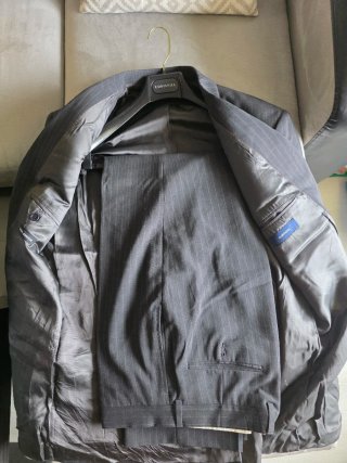 Traje DDC Gris Rayas Finas